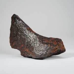 Meteorito de Ferro Genuíno Large Canyon Diablo (5,4 libras) - CAD1