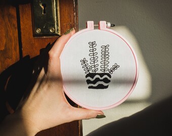 Modern Succulent Embroidery | Hand Embroidery | Embroidery Hoop Art