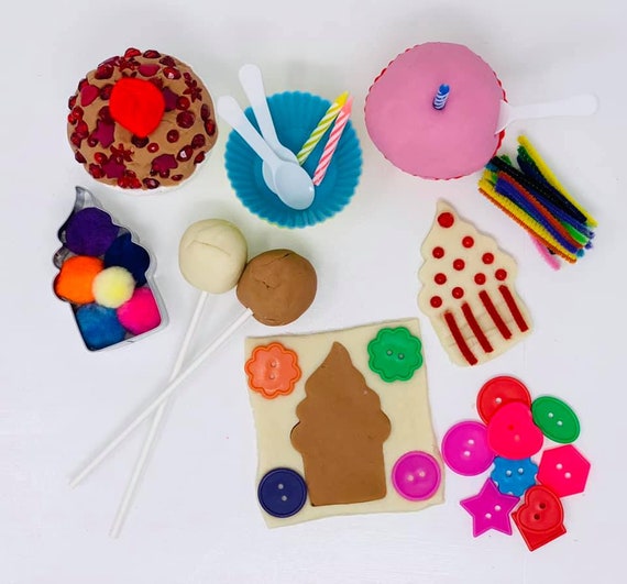 Bitty Box Playdough Set - Bakery • Break Box - Thematic Homemade Playdough  Kits