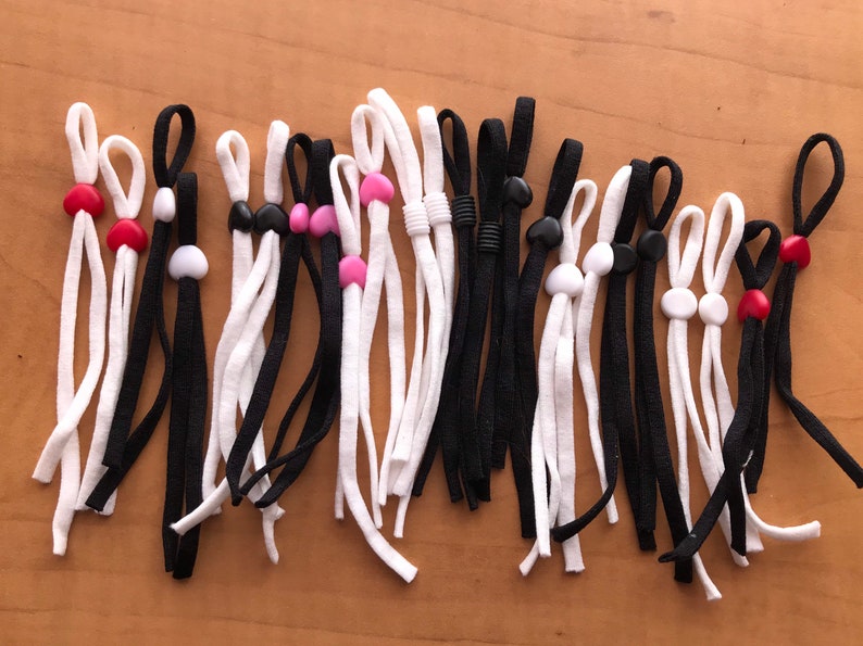 10 pieces elastic cord with silicon adjustable ear loop, soft face mask elastic with silicon slip stopper, 0.5 elastic cord black and white Mix and match