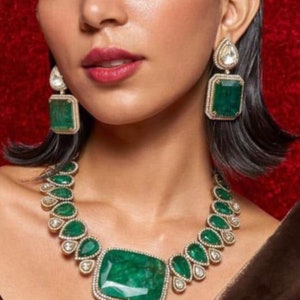 Fine Gold Finish Emerald Green Doublet Stones Uncut Moissanite Polki Kundan Wedding Jewelry Necklace Set with Earrings Sabyasachi Jewelry