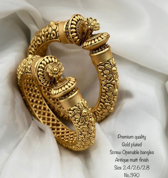 Pearl turquoise gemstone silver bracelet, designer bracelet at ?1850 |  Azilaa