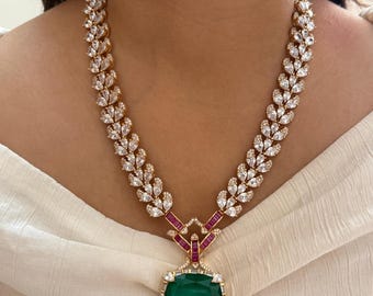 Ruby Polki Smaragdhalsband, Förgyllda Kundan Smycken