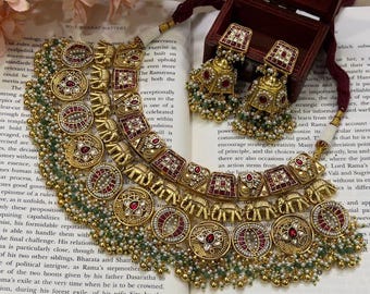 Elefant Kundan Choker Halskette: Vergoldeter Brautschmuck