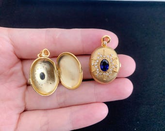 Sapphire Locket Necklace,Custom Picture Nencklace,Vintage Photo Pendant,Sterling Silver Gold Vemeil,Anniversary,Mother’s Day,Christmas Gifts