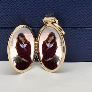 Collana con foto personalizzata, collana con medaglione ovale personalizzato, ciondolo commemorativo, regalo per lei