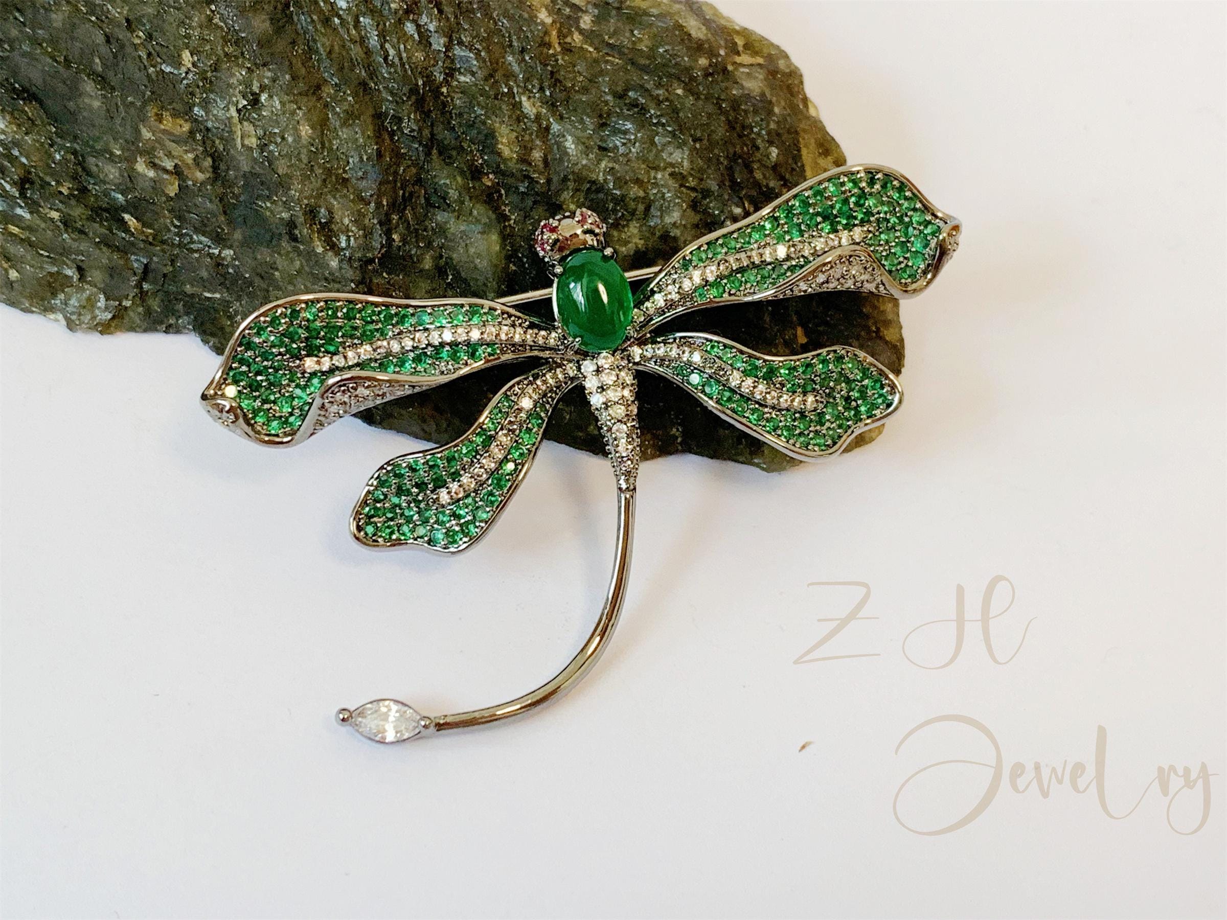 Green Dragonfly Brooch Pin, Insect Jewelry. Grdmother gift.Luxury Zircon Dragonfly Brooch,Wedding,Anniversary,Bride Gift,Brooch for Women
