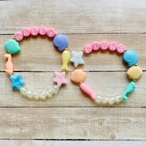 Shell Bracelet, Girls Party Favor, Personalized Bracelets, Kids Name Bracelet, Toddler Bracelet, Ocean Party Favor, Little Girls Bracelet