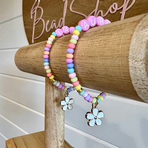Flower Charm Bracelet, Kids Jewelry, Personalized Name Bracelet, Kids Gift, Little Girls Gift, Jewelry For Toddler, Bead Bracelet for Girls