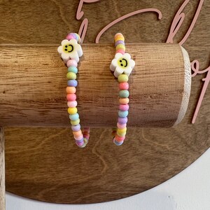 Pastel Flower Bracelet, Girls Stacker, Smile Bracelet, Toddler Bracelet, Little Girls Jewelry, Toddler Girls Birthday Present, Girls Gift image 6