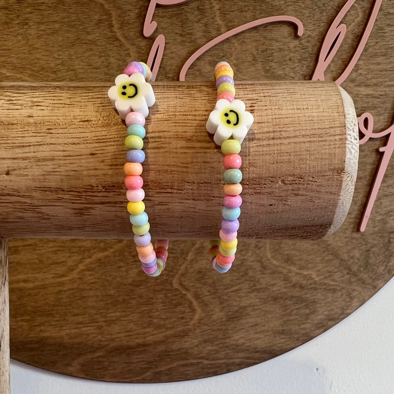 Pastel Flower Bracelet, Girls Stacker, Smile Bracelet, Toddler Bracelet, Little Girls Jewelry, Toddler Girls Birthday Present, Girls Gift image 6