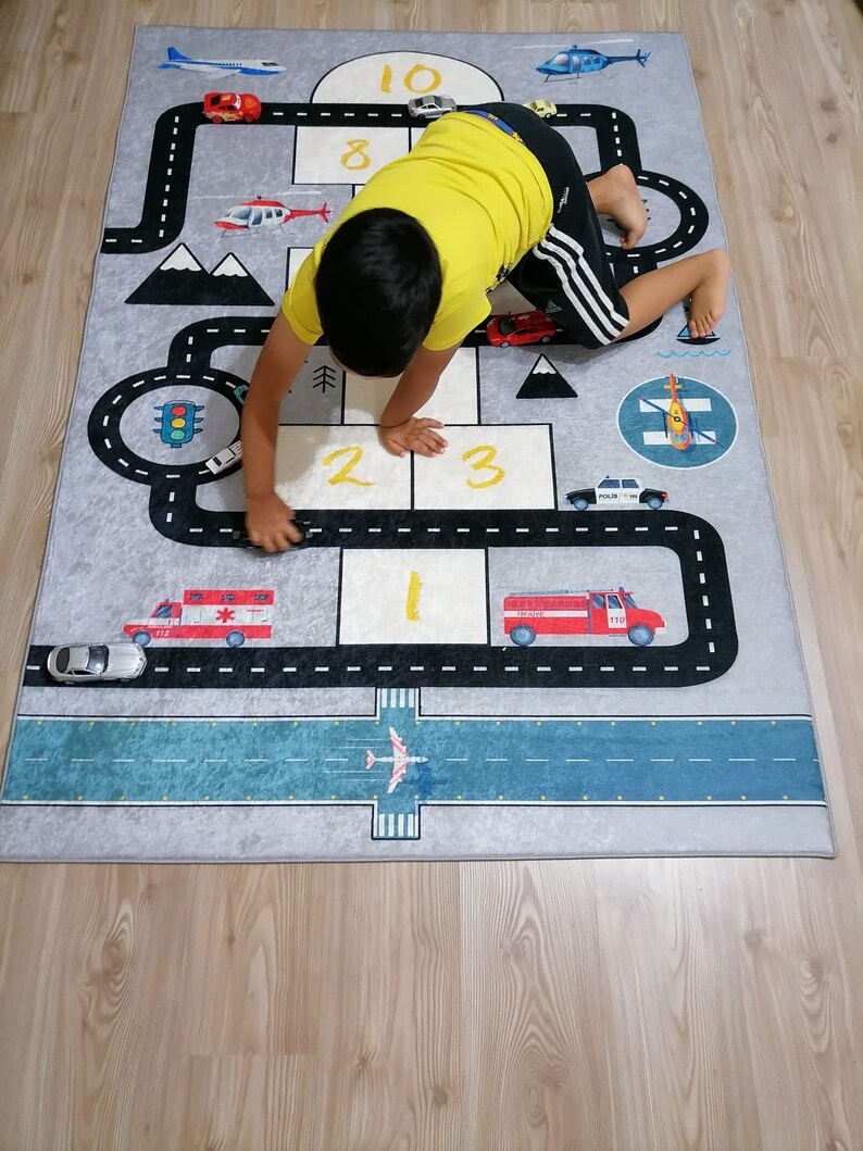 Road and Hopscotch Kids Play Rug / Nursery Mat image 5
