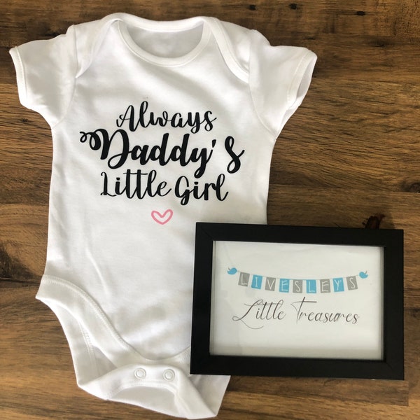 Daddy’s girl, Daddy’s little girl, Daddy and daughter, daughter love, Daddy love, Baby vest, Father’s Day gift, First Father’s Day, Expectin