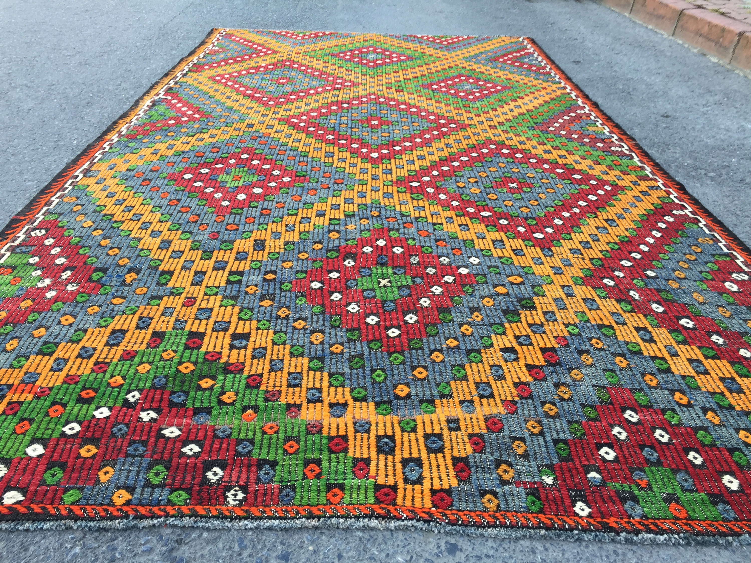 Woven Rainbow Bedroom Jijim , 6'1