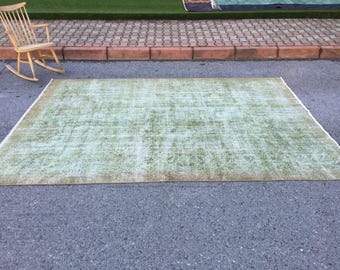 distressed green dining room rug,  7'1" X 10' faded living room carpet  R8762F96