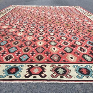 7x10 red geometric kilim, flat  woven rug, 6&#39;9&quot; X 9&#39;9&quot; Handmade bedroom rug  R2979F111