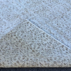 6x9 distressed Turkish rug , Vintage Bedroom Rug, 6&#39;1&quot; X 8&#39;11&quot;  wool rug R7917F58