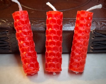 Red Beeswax Spell Candle | Hand-Rolled, Non-Toxic Chime Candle for Ritual & Altar Use