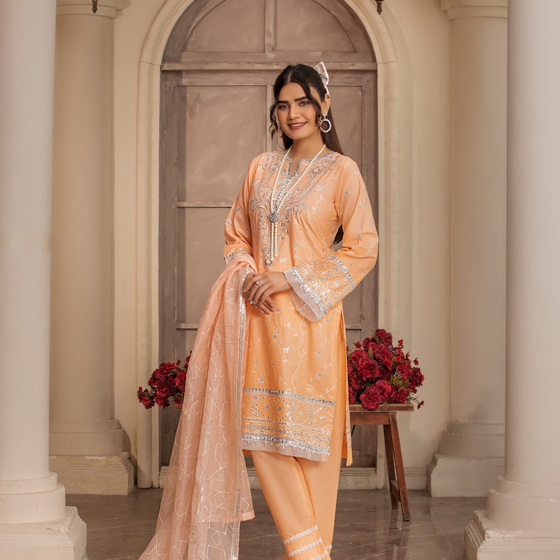 shawl with shalwar kameez ladies