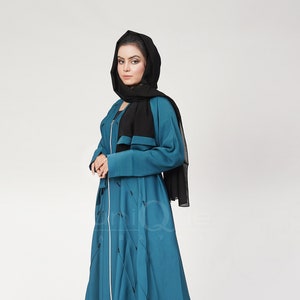 Full Zip verschönerte Schokolade, Minze, Türkis Muslim Open Abaya Muslimische Frauen Tragen