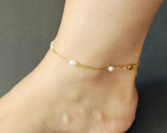 Pearl anklet -  Adorn Your Summer Beautiful Legs with a Pearl Anklet