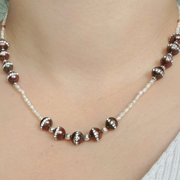 Freshwater pearl choker necklace -plum color pearl with Swarovski stone - rice pearl choker with plum color fresh water pearl