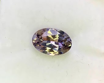 Tanzanite bicolore naturelle non chauffée, 1,40 carat, forme ovale 9 x 6 mm, pierre précieuse à facettes
