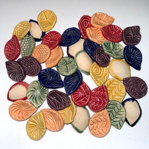 Textured Ceramic Worry Stone: Handcrafted Pottery Palm Stone