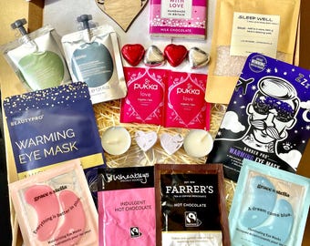 COUPLES GIFT: New Parents Gift, Personalised Wedding Pamper, Engagement gift ideas, Anniversary Gifts