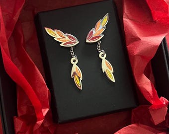 Couronnes du Tartare | Boucles d'oreilles en métal et émail de 25 mm