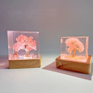 Deer handmade epoxy resin ornaments under the cherry blossom tree, pink handmade epoxy resin atmosphere lamp, New Year gift