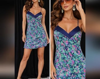 LUCIE ANN VINTAGE Damen Unterkleid Large Multicolor Floral Print Silky Chemise