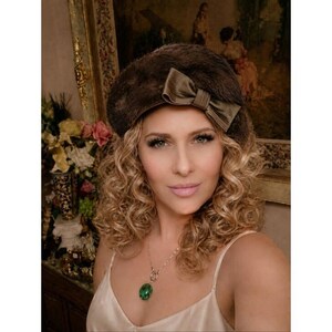 Vintage MARSHALL FIELD & COMPANY Mink Fur Hat Olive Bow Old Hollywood GENUINE MINK FUR WOMEN main image 3