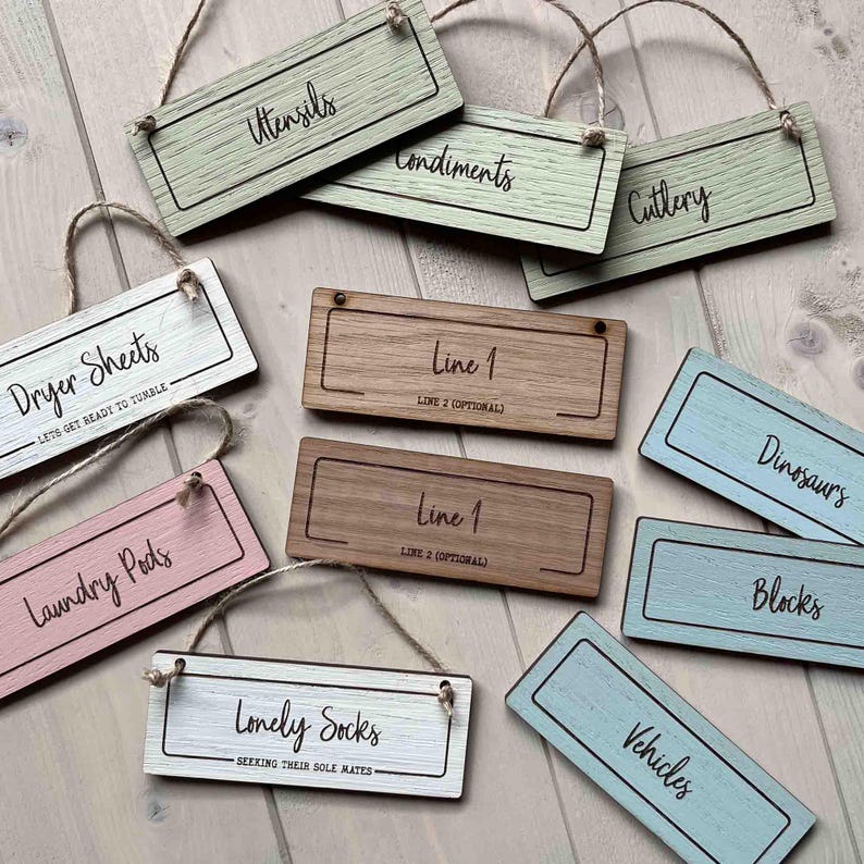 Custom signs, 4 sizes, 6 colours
