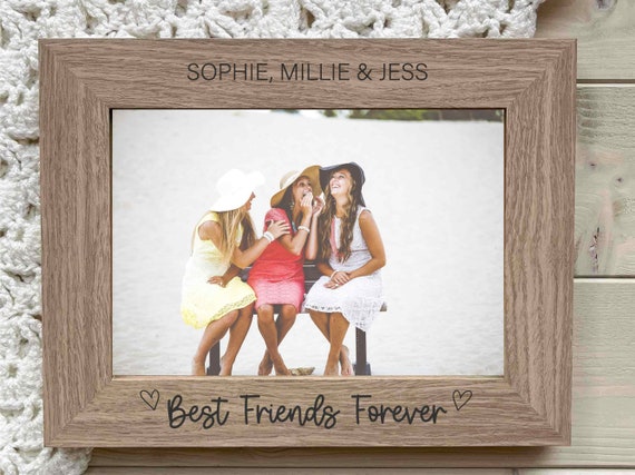 5x7 BEST FRIENDS ~ Landscape Picture Frame ~ Holds a 4x6 or cropped 5x7  Picture ~ Wonderful Keepsake Gift for a Best Friend!