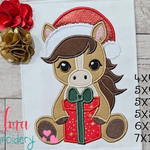 Christmas Horse - Machine Embroidery Design - Applique - Animal Embroidery Design - 4x4 5x4 5x7 5x8 6x10 7x12 - Farm Animal Embroidery