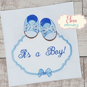 É uma moldura de sapato de bebê menino - Design de bordado de apliques - 4x4 5x5 6x6 7x7 - Design de bordado à máquina - Bordado de bebê
