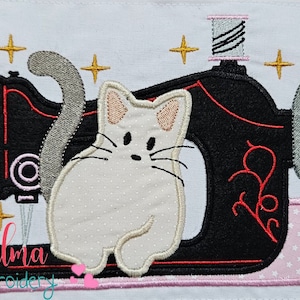 Cat and Vintage Sewing Machine Applique Embroidery Design (Digital Download)
