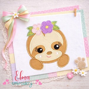 Diseño de bordado de aplique de niña perezosa bebé para habitación infantil con temática de bosque (descarga digital)