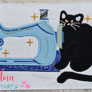 Black Cat & Vintage Sewing Machine Embroidery Design (Digital Download)