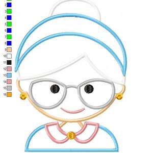 Puede incluir: Dise&ntilde;o bordado de la cara de una abuela sonriente, con gafas, un mo&ntilde;o y un atuendo rosa y azul. El dise&ntilde;o incluye el texto "Grandma 5x7.PES" y medidas de 129,8x179,0 mm.