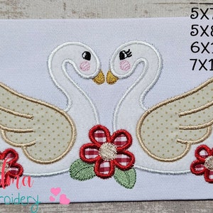 Swan Couple Applique: Machine Embroidery Design (Digital Download)