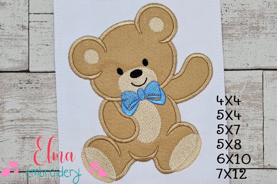 Teddy Bear Smiling and Waving Machine Embroidery Design (digital