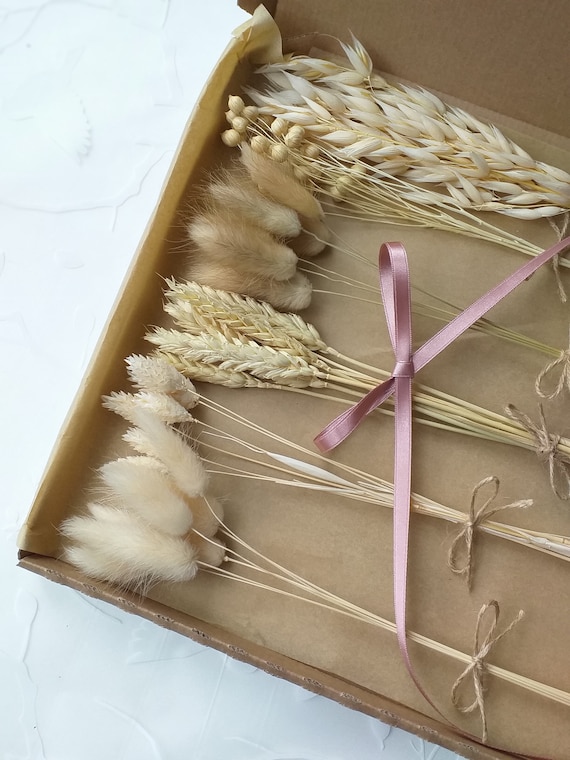 Natural Dried Letterbox Flower Boquet | Dried Flower Bunch  | Cake Topper | Dry Flower Cake Topper | Home Decoration | Mini Bouquet