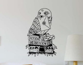 Hedwig Wand Aufkleber Vinyl Aufkleber Zauberer Bücher Schule Brief Eule Wand Kunst Geschenk Magische Wand Dekor Zeichen Kinderzimmer Schablone Wandbild 3016