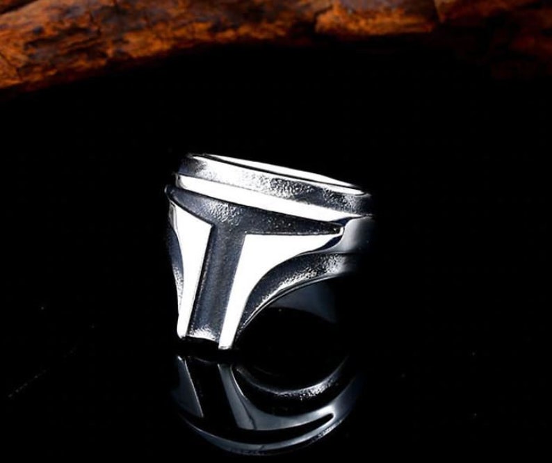 The Mandalorian helmet ring men star wars ring stainless steel soldier helmet ring jewelry star wars Mandalorian silver helmet ring