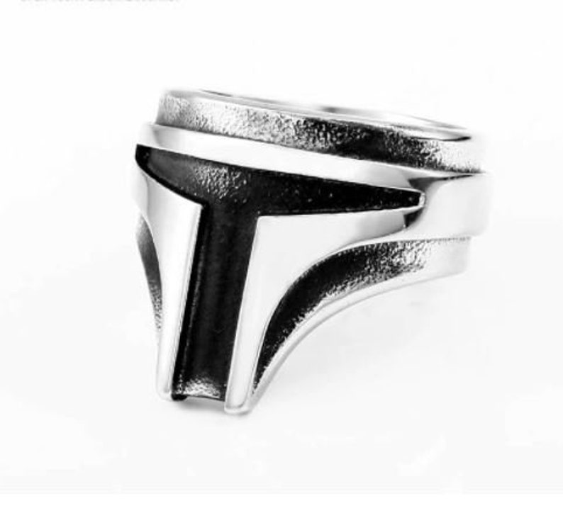 The Mandalorian helmet ring men star wars ring stainless steel soldier helmet ring jewelry star wars Mandalorian silver helmet ring