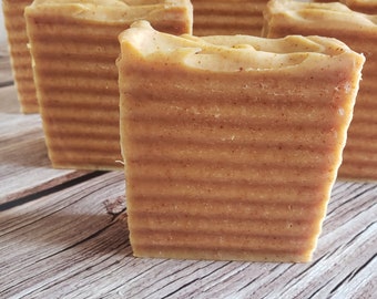Vegan Sea Moss & Turmeric Soap: Handmade, Botanical Skincare