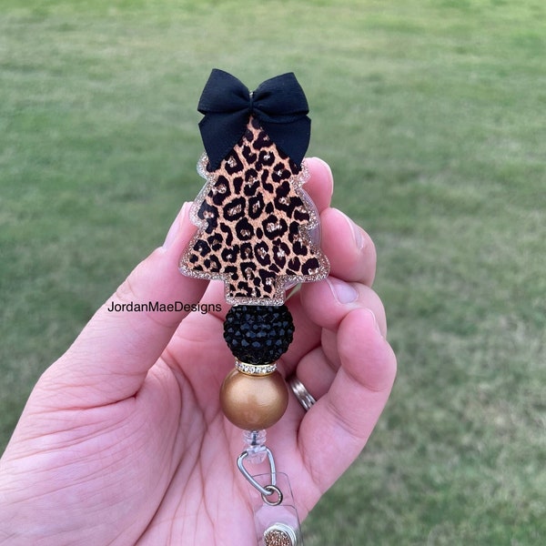 Cheetah Christmas Tree Badge Reel | Leopard Christmas Badge | Beaded Badge Reel | HIGH QUALITY | Nursing Badge Reel | Leopard Badge Reel