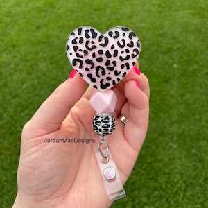 Cheetah Heart Badge Reel | Light Pink Leopard Reel | Beaded Badge Reel | HIGH QUALITY | Nursing Badge Reel | Retractable Leopard Badge Reel